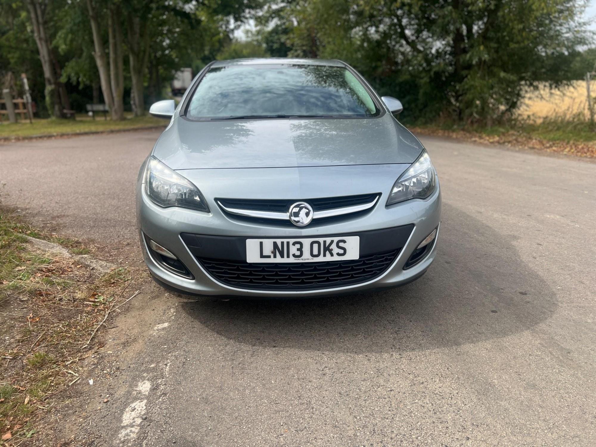 2013 Vauxhall Astra